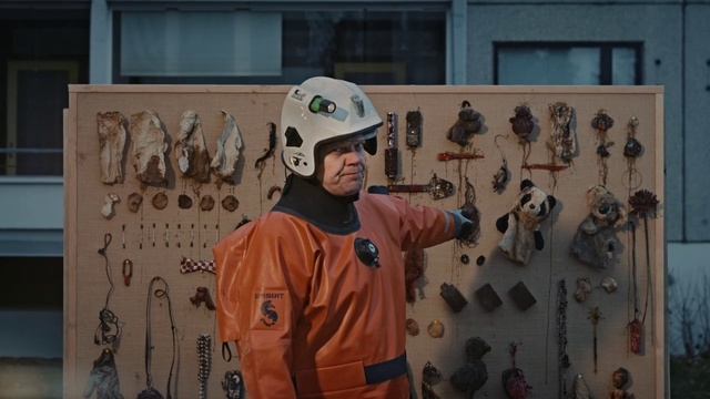 Video Reference: Sports gear, Personal protective equipment