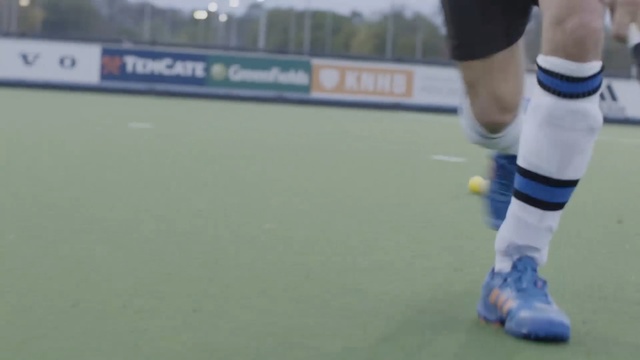 Video Reference: Field hockey, Player, Team sport, Games, Sports, Ball game, Human leg, Sports equipment, Footwear, Joint, Person
