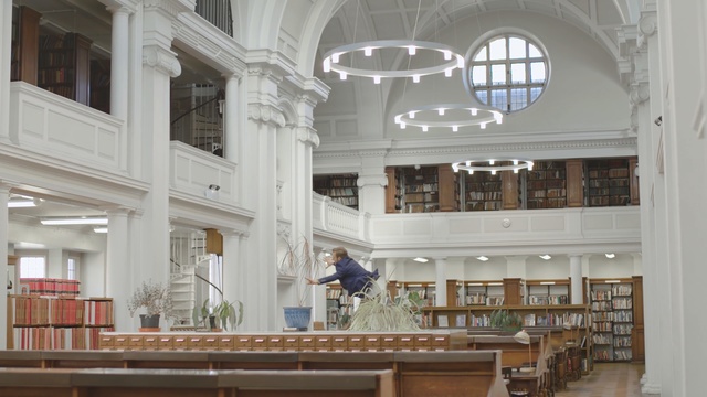Video Reference: library, public library, building, lobby, ceiling, daylighting, interior design, estate, window, apartment