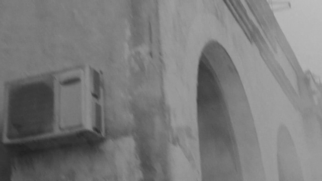 Video Reference: White, Arch, Architecture, Wall, Black-and-white, Line, Photography, Monochrome, Room, Monochrome photography