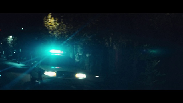 Video Reference: Black, Darkness, Light, Automotive lighting, Blue, Lighting, Atmosphere, Night, Lens flare, Midnight