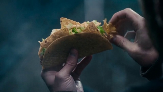 Video Reference: Food, Dish, Cuisine, Hand, Junk food, Eating, Street food, Fast food, Sandwich