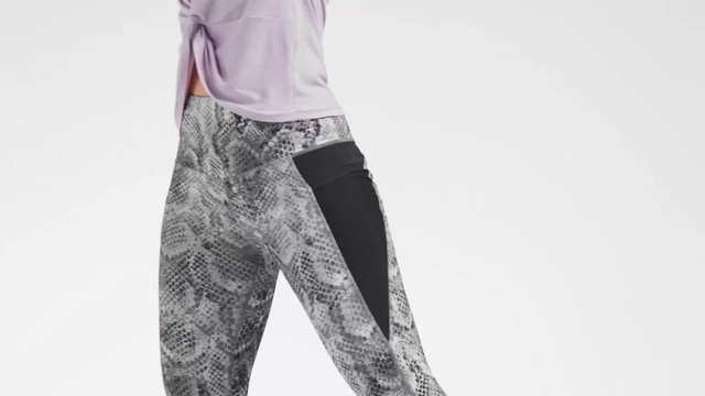 Video Reference: Clothing, Trousers, Sportswear, sweatpant, Leg, Active pants, Waist, Visual arts, Pocket, Denim, Person