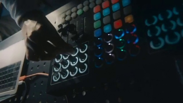 Video Reference: Automotive lighting, Audio equipment, Entertainment, Gadget, Font, Electronic instrument, Electric blue, Space, Event, Darkness