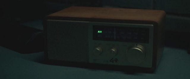 Video Reference: Electronics, Electronic device, Technology, Audio equipment, Audio receiver, Radio, Stereophonic sound