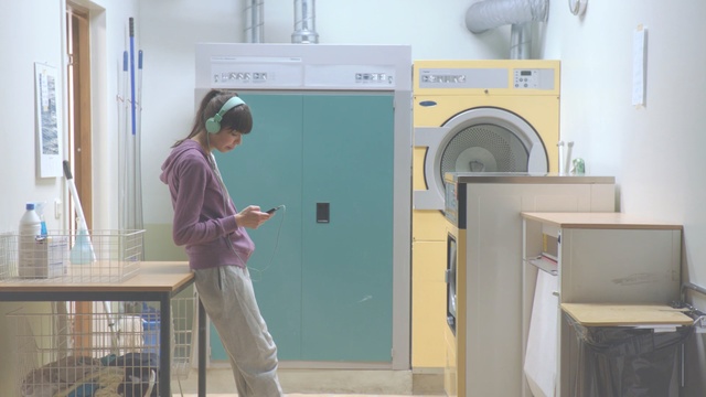 Video Reference: Hospital, Medical equipment, Room, Service, Clinic, Medical, Health care, Door, Machine, Person