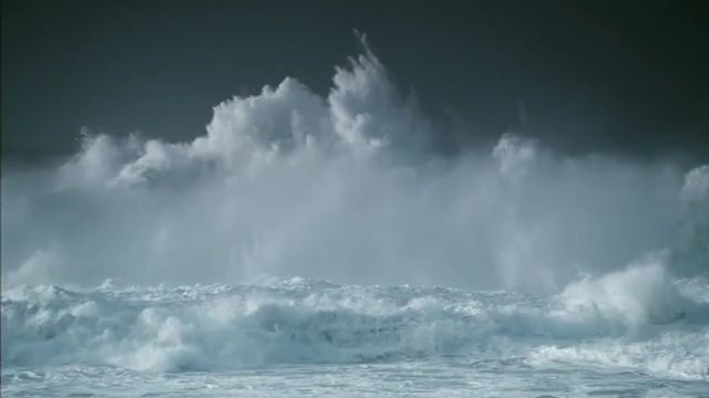 Video Reference: wave, wind wave, sea, ocean, sky, shore, geological phenomenon, daytime, storm, water resources
