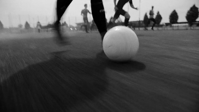 Video Reference: Black-and-white, Photography, Monochrome photography, Sports equipment, Ball, Monochrome, Recreation, Sports, Style, Games, Person
