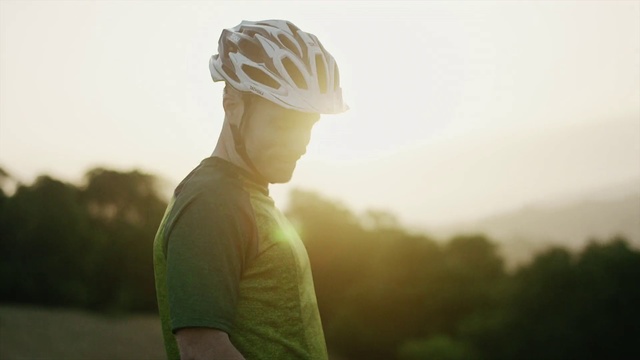 Video Reference: Helmet, Personal protective equipment, Morning, Bicycle helmet, Sunlight, Headgear, Bicycles--Equipment and supplies, Photography, Bicycle clothing, Cycling