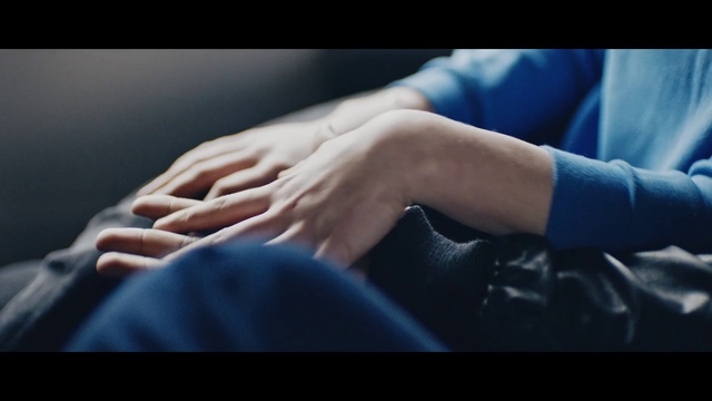Video Reference: Hand, Blue, Arm, Finger, Joint, Human, Photography, Gesture, Human body, Nail