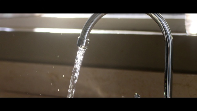 Video Reference: Water, Tap, Plumbing fixture, Drop, Metal