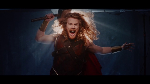 Video Reference: Performance, Music artist, Singing, Entertainment, Singer, Music, Performing arts, Song, Pop music, Musician