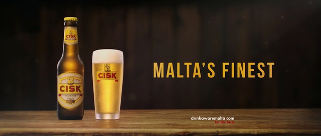 Video Reference: drink, alcoholic beverage, beer, bottle, glass bottle, beer bottle, beer glass, liqueur, pint us, distilled beverage, Person