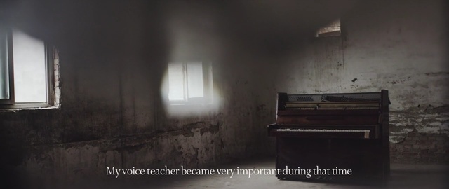 Video Reference: piano, darkness, light, wall, keyboard, wood, window