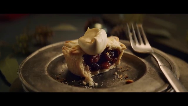 Video Reference: Dish, Food, Cuisine, Ingredient, Dessert, Whipped cream, Meringue, Produce, Pudding, Frozen dessert