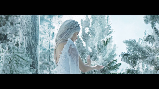 Video Reference: People in nature, Photograph, Beauty, Photography, Tree, Sky, Cg artwork, Sunlight, Dress, Adaptation