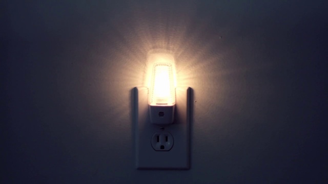 Video Reference: Lighting, Light, Light fixture, Nightlight, Sky, Sconce, Lamp, Street light, Darkness, Security lighting