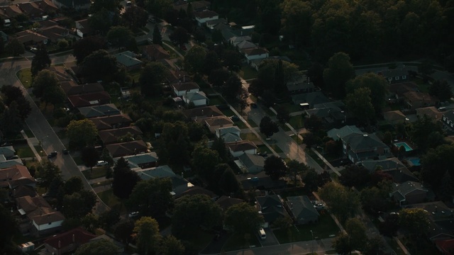 Video Reference: suburb, residential area, urban area, aerial photography, bird's eye view, night, city, sky, tree, area