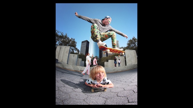 Video Reference: Skateboarder, Skateboard, Skateboarding, Kickflip, Recreation, Skateboarding Equipment, Boardsport, Flip (acrobatic), Fun, Cool