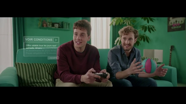 Video Reference: Green, Social group, Conversation, Fun, Sitting, Youth, Adaptation, Screenshot, Human, Movie