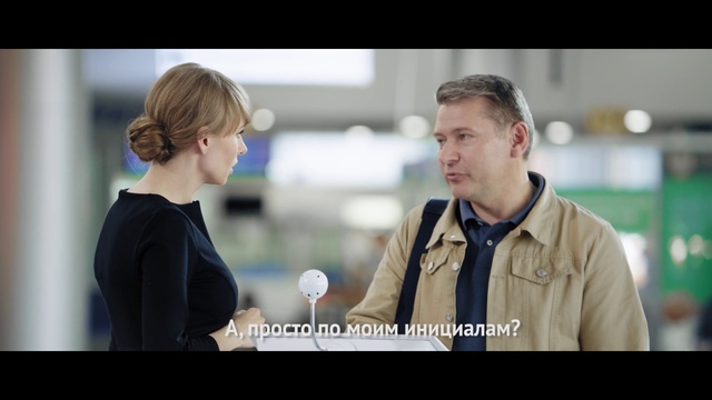 Video Reference: Conversation, Shoulder, White-collar worker, Fun, Photography, Ear, Smile, Neck, Photo caption