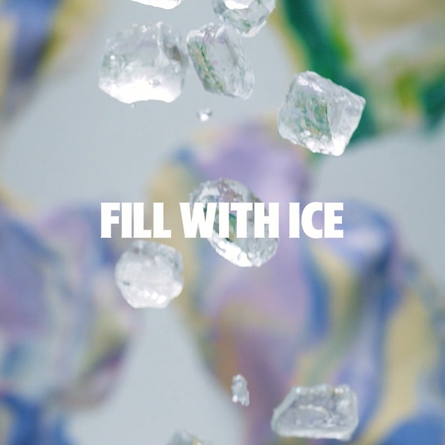 Video Reference: Water, Blue, Lavender, Transparent material, Crystal, Close-up, Aqua, Macro photography, Diamond, Dew