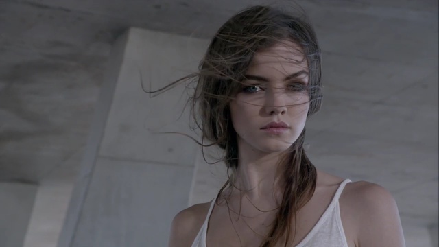 Video Reference: beauty, girl, hairstyle, long hair, fashion model, brown hair, model, photo shoot, neck, Person