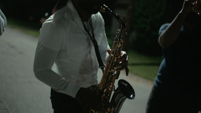 Video Reference: Saxophone, Saxophonist, Musical instrument, Music, Woodwind instrument, Baritone saxophone, Wind instrument, Reed instrument, Musician, Clarinet family