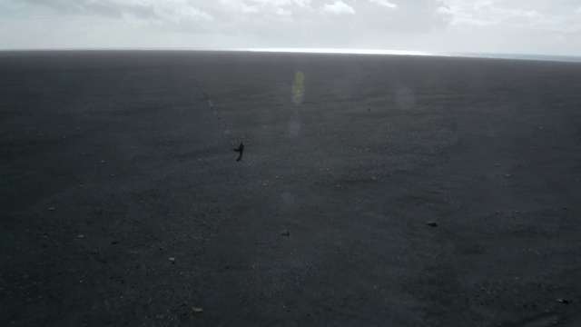 Video Reference: Horizon, Sea, Ocean, Atmospheric phenomenon, Atmosphere, Sky, Calm, Coast, Wave, Wind wave