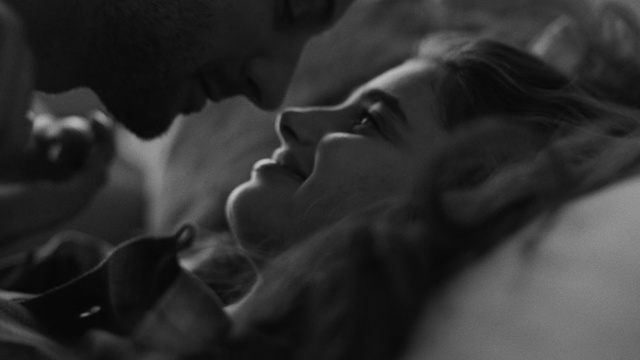 Video Reference: Black, White, Black-and-white, Monochrome photography, Monochrome, Nose, Mouth, Photography, Hand, Close-up, Person, Indoor, Cat, Woman, Holding, Man, Mirror, Standing, Teeth, Black and white, Baby, Human face, Toddler, Blur