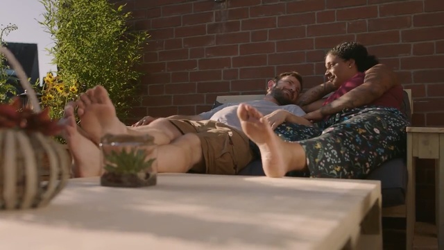 Video Reference: Leg, Male, Sitting, Arm, Fun, Human body, Muscle, Leisure, Foot, Vacation