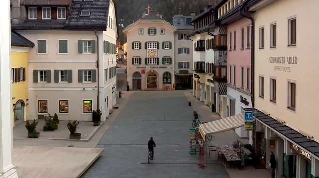 Video Reference: Building, Town, Architecture, Neighbourhood, City, Facade, Mixed-use, Pedestrian, Street, Plaza