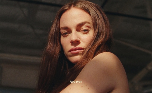 Video Reference: Face, Hair, Lip, Skin, Beauty, Head, Eyebrow, Shoulder, Hairstyle, Chin, Person