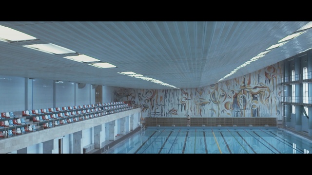 Video Reference: architecture, water, structure, daylighting, ceiling, tourist attraction, reflection, symmetry, leisure centre, sky
