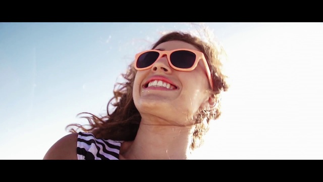 Video Reference: Eyewear, Sunglasses, Hair, Face, Cool, Facial expression, Glasses, Beauty, Chin, Skin
