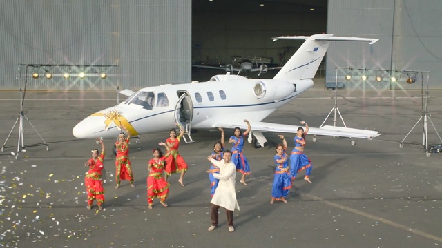 Video Reference: Aircraft, Aviation, Vehicle, Airplane, Aerospace engineering, Business jet, Air travel, Airline, Flight, Light aircraft