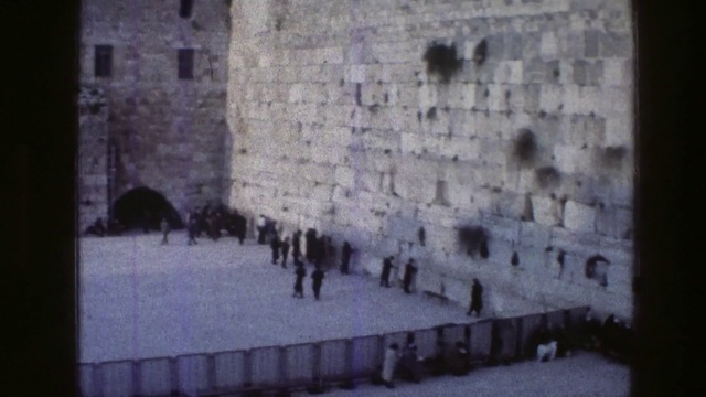 Video Reference: Wall, Tree, History, Architecture, Historic site, Photography, Building, Arch, Fortification