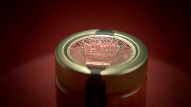 Video Reference: Product, Cylinder, caviar, pack shot, packshot