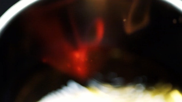 Video Reference: Red, Light, Close-up, Automotive lighting, Sky, Photography, Heat, Macro photography, Space