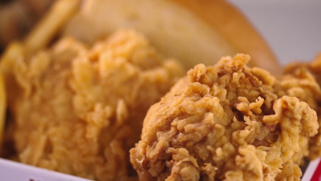 Video Reference: Dish, Food, Cuisine, Ingredient, Comfort food, Brown rice, Produce, Fried food, Risotto, Side dish