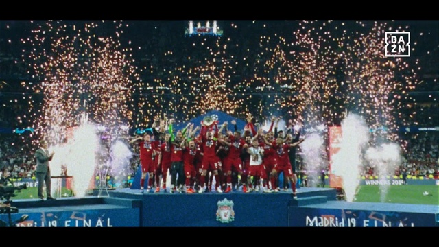 Video Reference: Stage, Performance, Event, Public event, Tree, Performing arts, Talent show, Crowd, Performance art, World