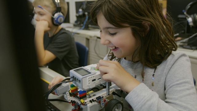 Video Reference: technology, electronic device, electronics, electronic engineering, girl