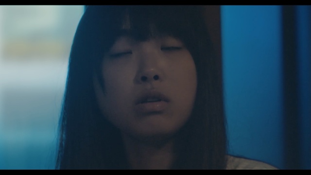 Video Reference: face, blue, nose, person, beauty, chin, cheek, lady, girl, head