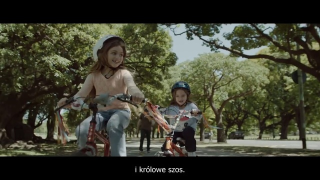 Video Reference: Photograph, Nature, People, Tree, Music, Fun, Snapshot, Photography, Leisure, Woody plant, Person