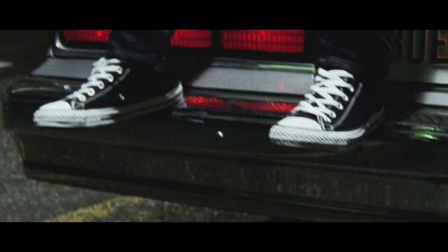 Video Reference: Shoe, Footwear, Sneakers, Athletic shoe, Outdoor shoe, Sportswear