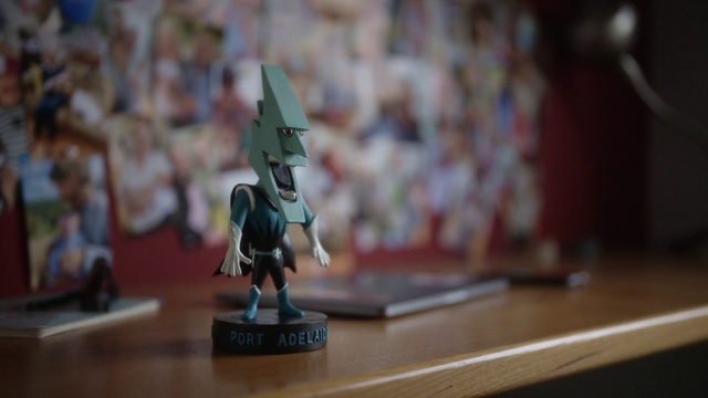 Video Reference: Figurine, Toy, Action figure, Miniature, Scale model, Fictional character