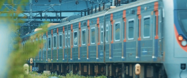 Video Reference: blue, transport, rolling stock, railroad car, train, public transport, vehicle, passenger car, rapid transit, metropolitan area