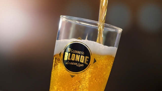 Video Reference: Drink, Beer cocktail, Pint glass, Beer glass, Beer, Distilled beverage, Liqueur, Lager, Drinkware, Pint