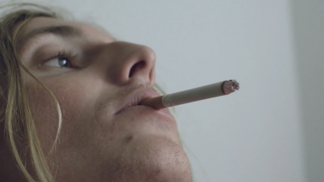 Video Reference: lip, nose, chin, eyebrow, cheek, mouth, finger, neck, eyelash, jaw, Person