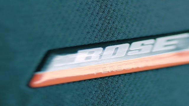 Video Reference: blue, product, font, line, material, product, angle, brand, label, emblem